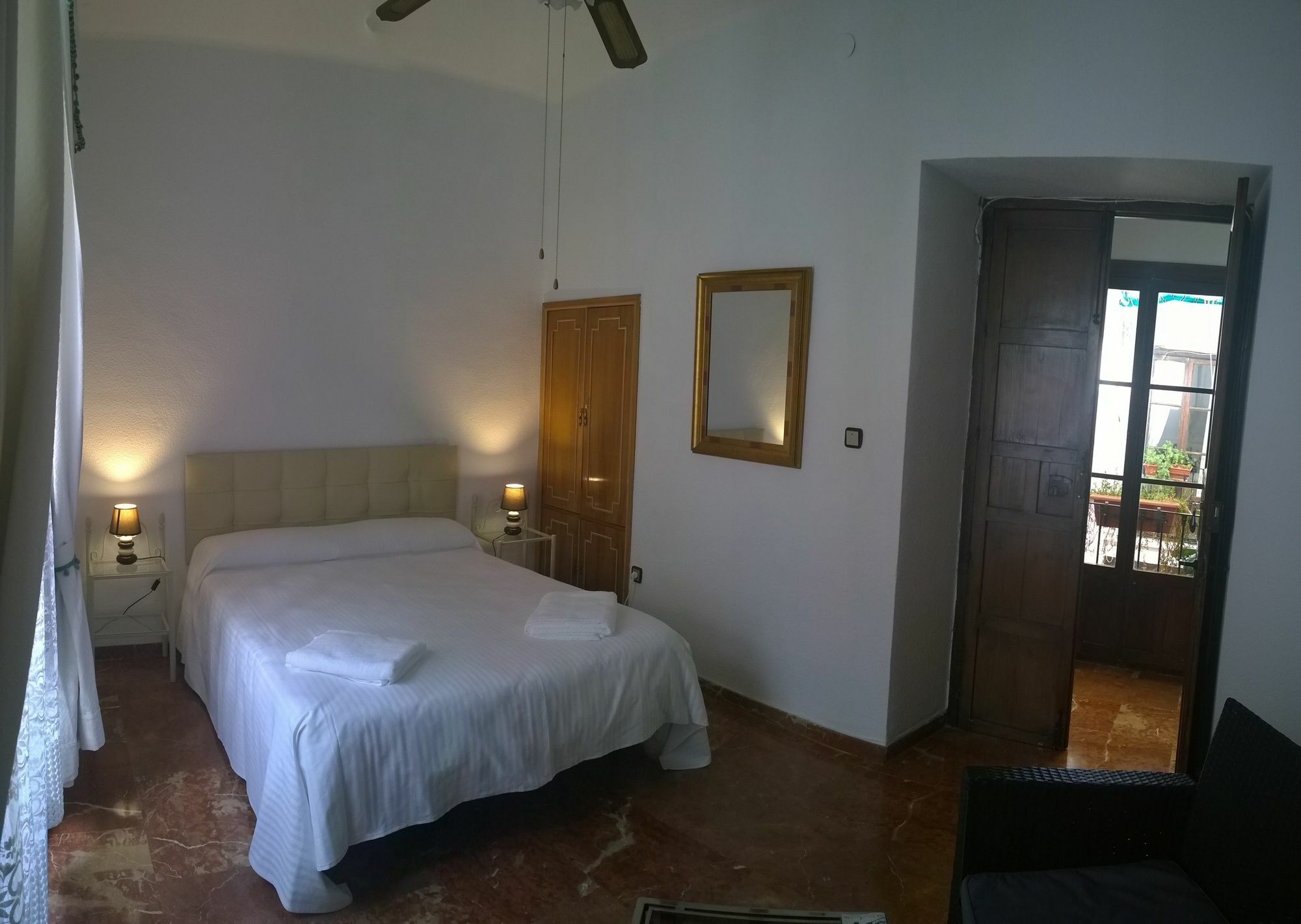 ホテル Casa Patio De La Vega コルドバ エクステリア 写真